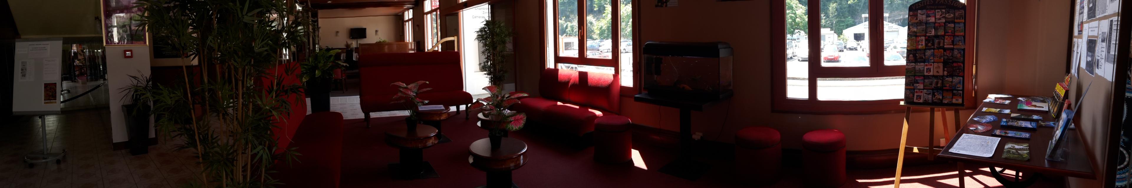 לורדה Hotel Sainte Catherine מראה חיצוני תמונה
