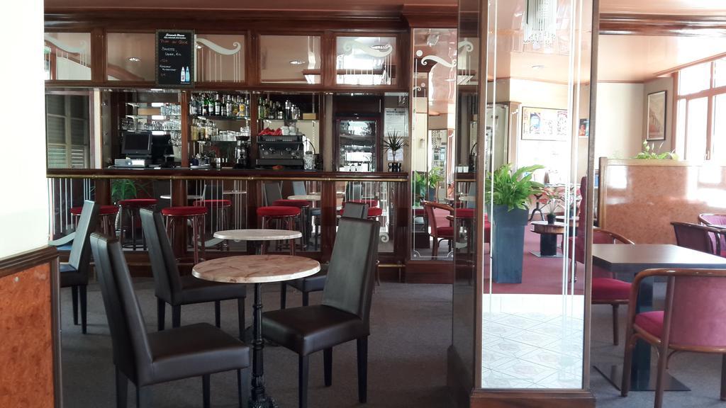 לורדה Hotel Sainte Catherine מראה חיצוני תמונה