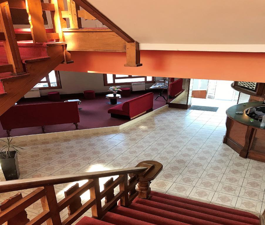 לורדה Hotel Sainte Catherine מראה חיצוני תמונה